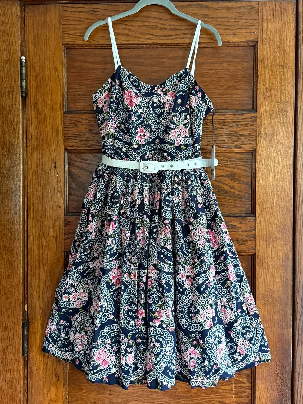 NWT UNIQUE VINTAGE Eyelet Embroidered Floral Dress Fit & Flare Vintage Swing M